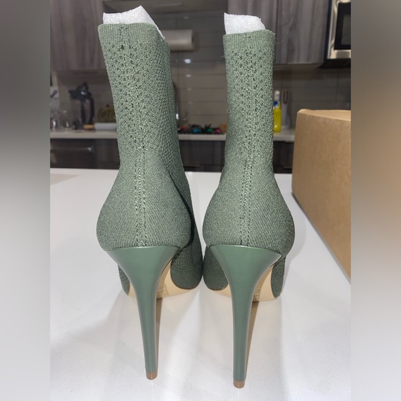NWOB Aldo Olive Green Harper Peep Toe Sock Booties - Picture 4 of 10